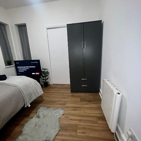 Leisure Studio Flat In Golders Green London Eksteriør bilde