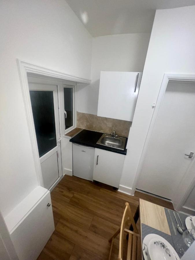 Leisure Studio Flat In Golders Green London Eksteriør bilde