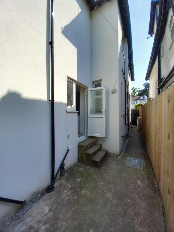 Leisure Studio Flat In Golders Green London Eksteriør bilde